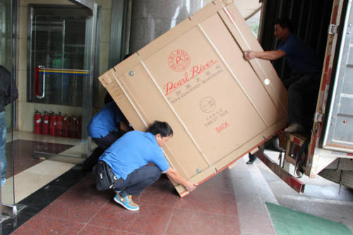 横林镇钢琴贵重工艺品无忧运